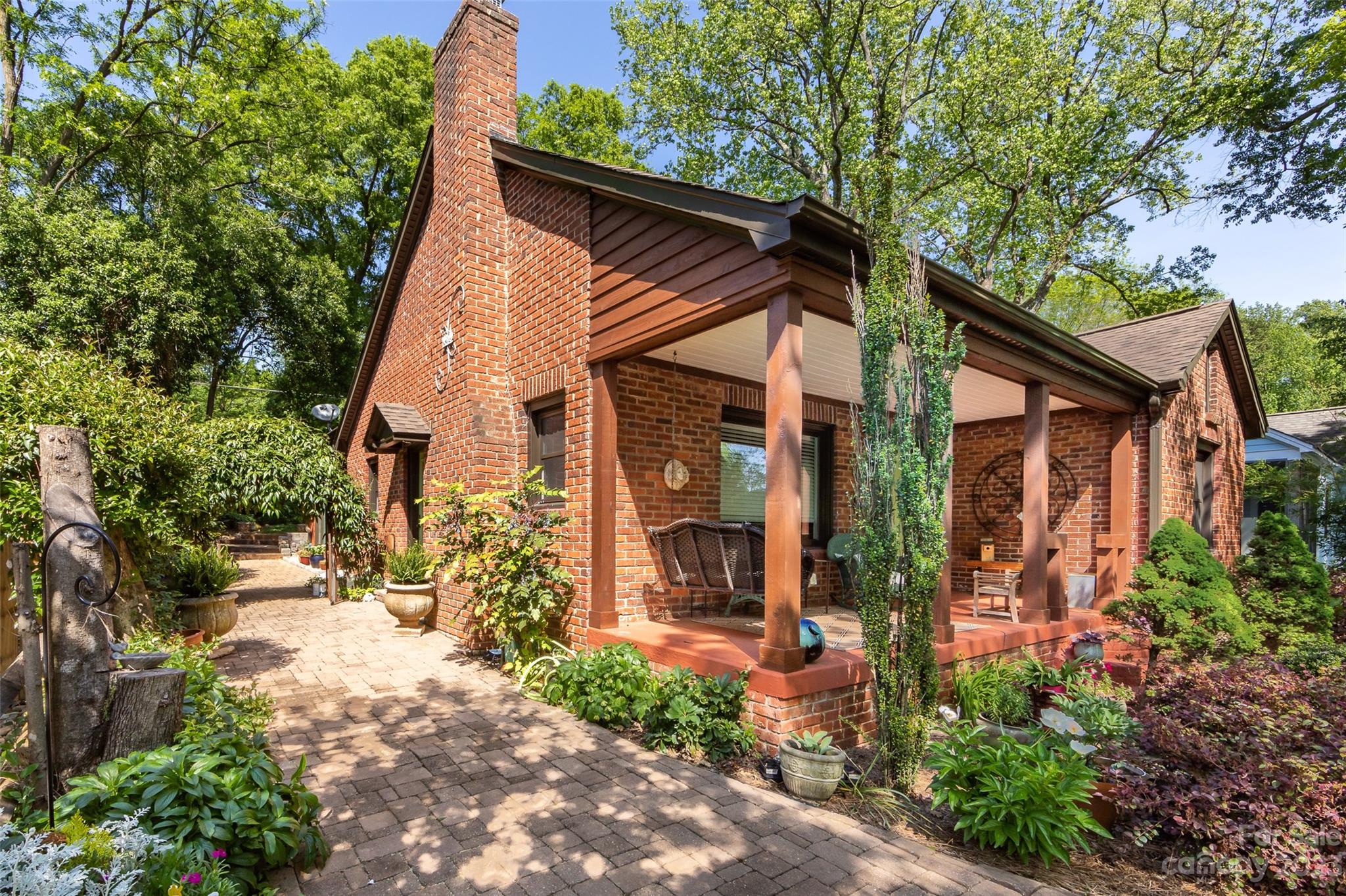 Commonwealth Park - Residential