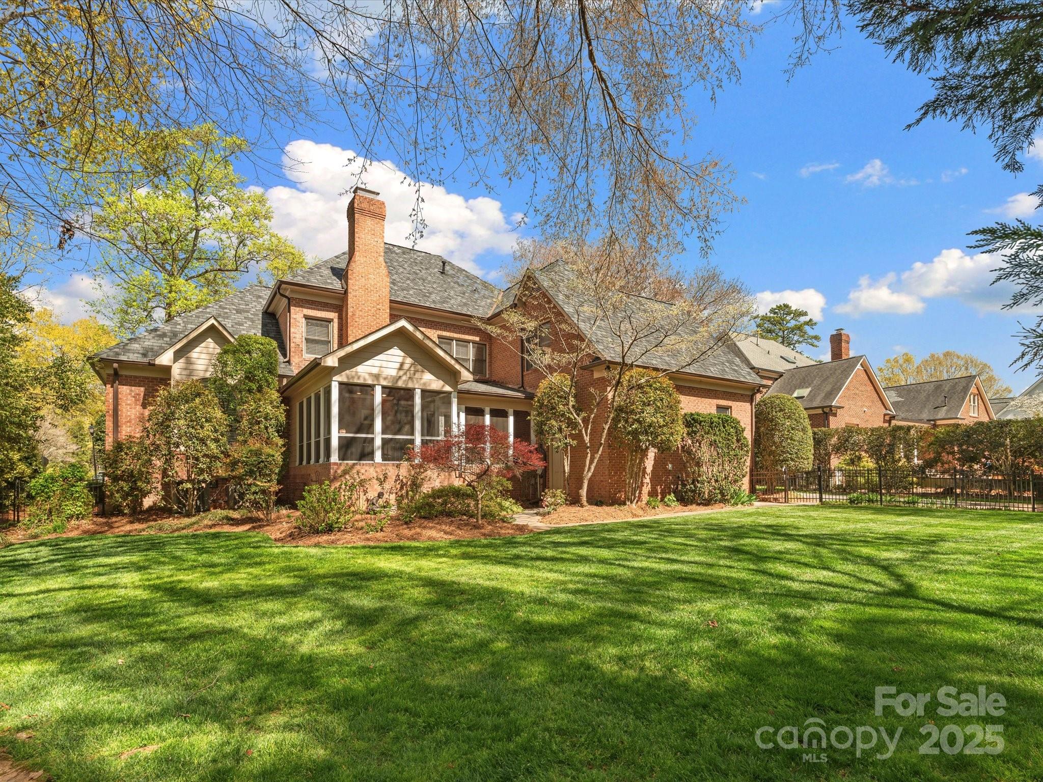 Giverny - Residential