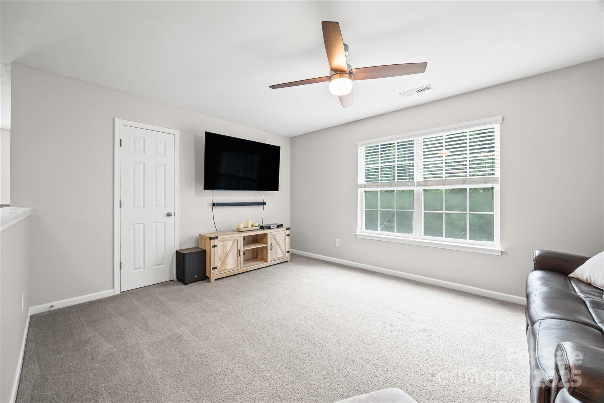 Mill Creek Falls - Residential