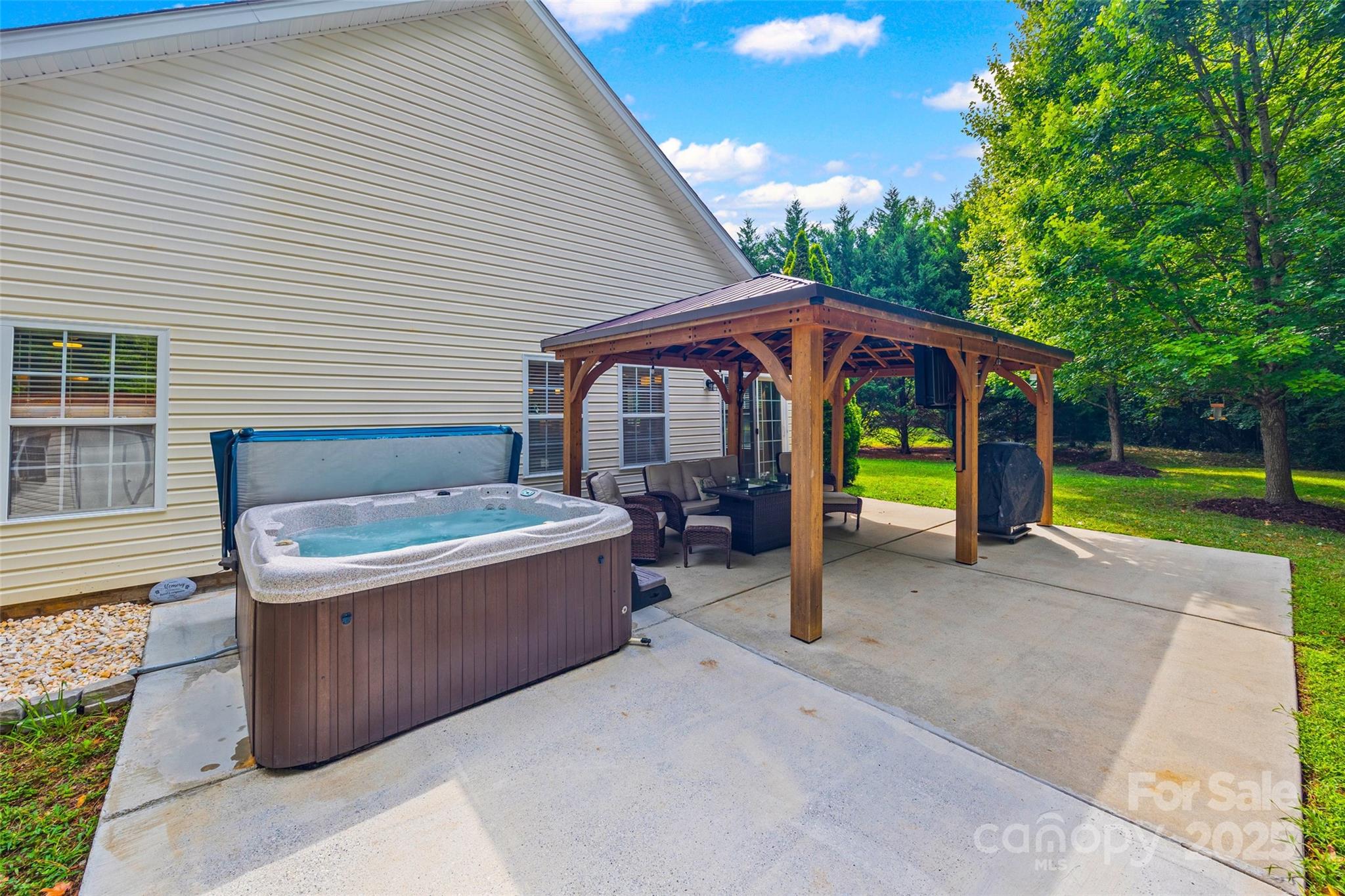 Mill Creek Falls - Residential