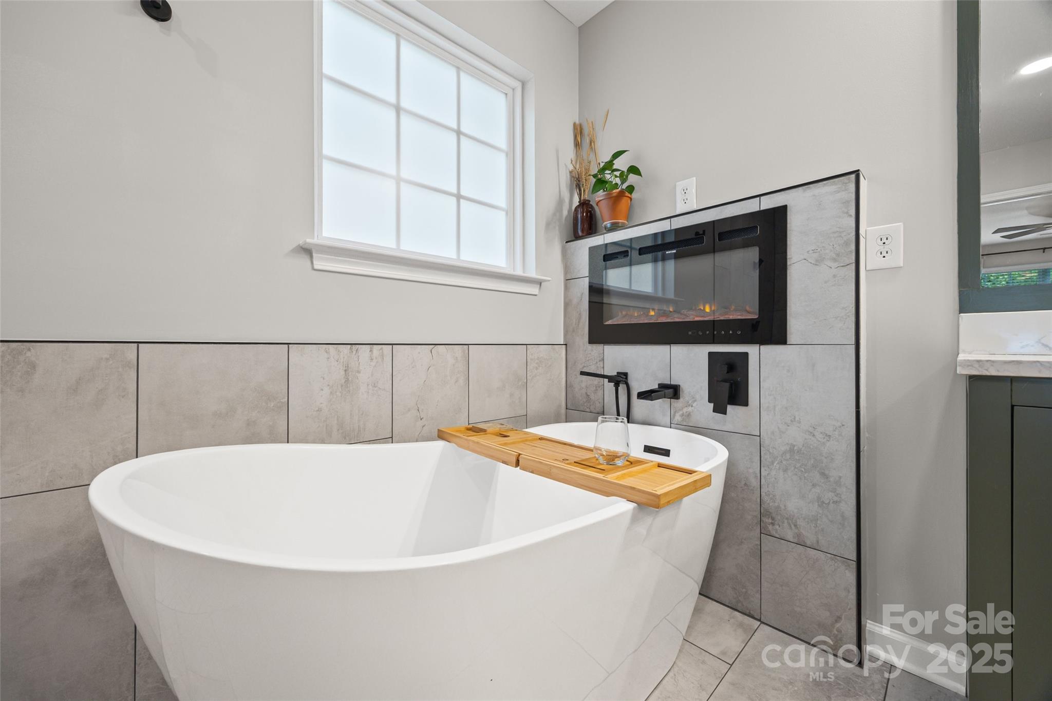 Mill Creek Falls - Residential