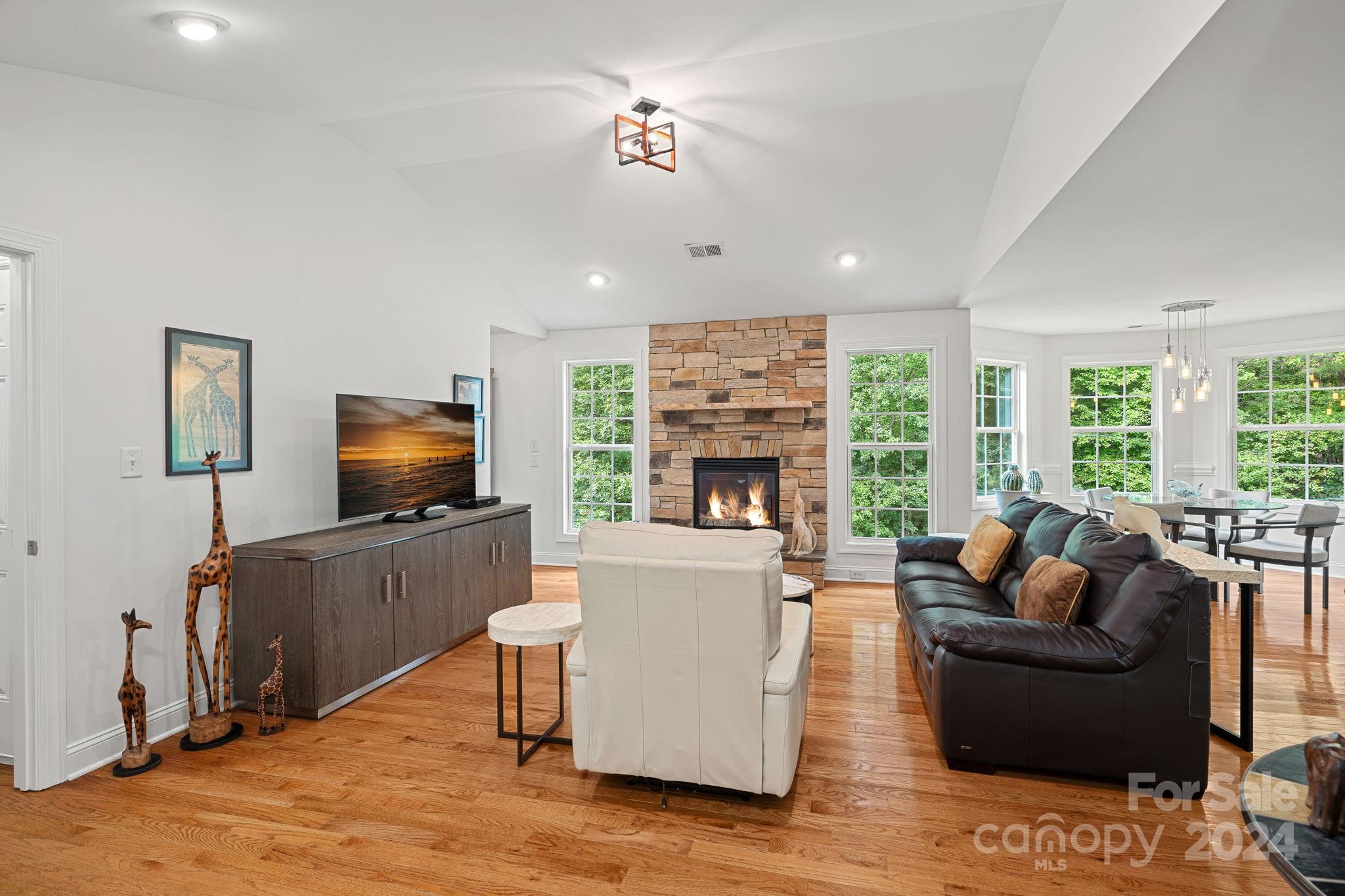 Dockside - Residential