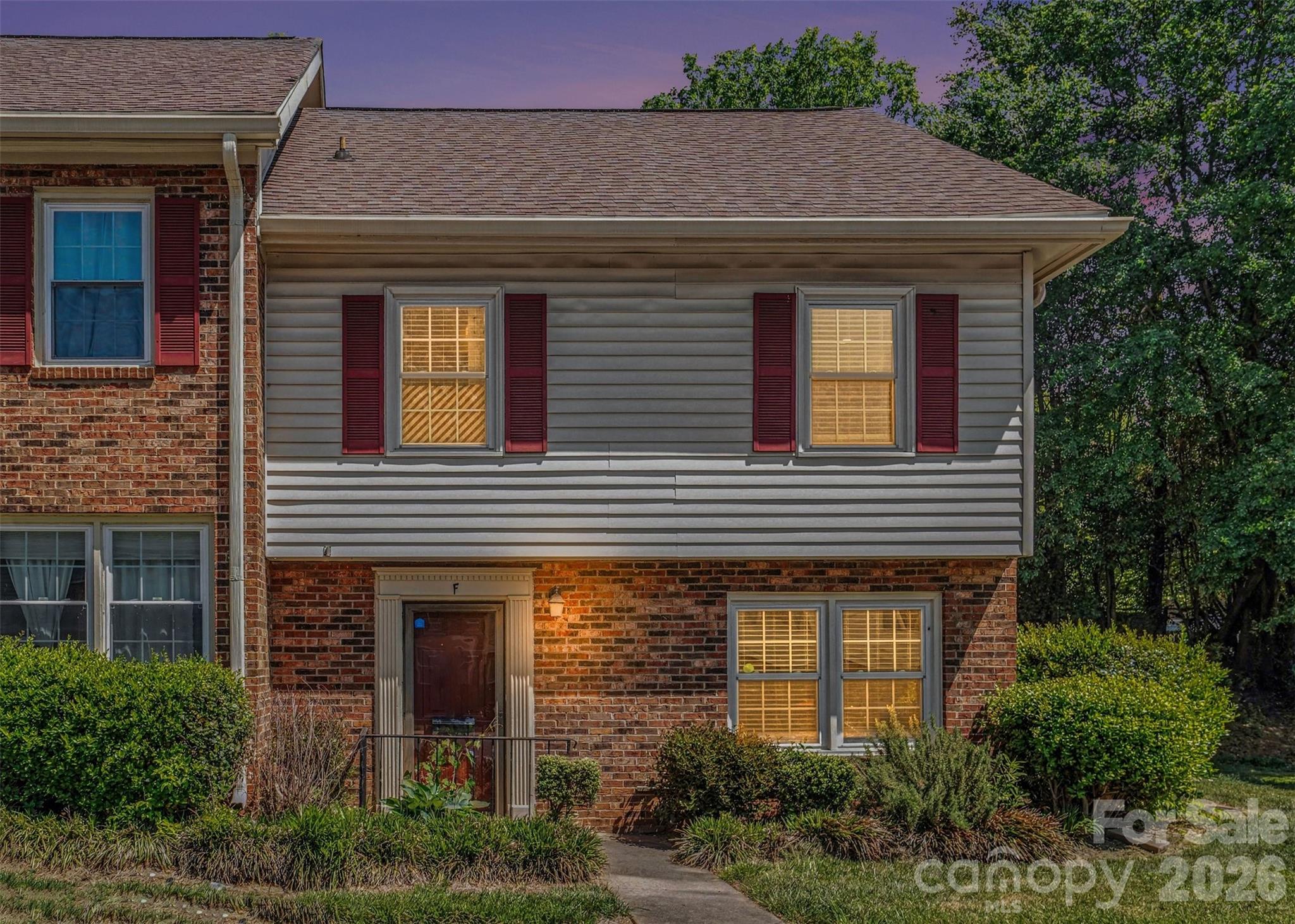 Carriage House - Residential
