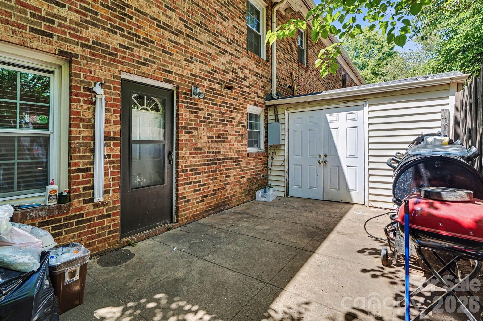 Carriage House - Residential