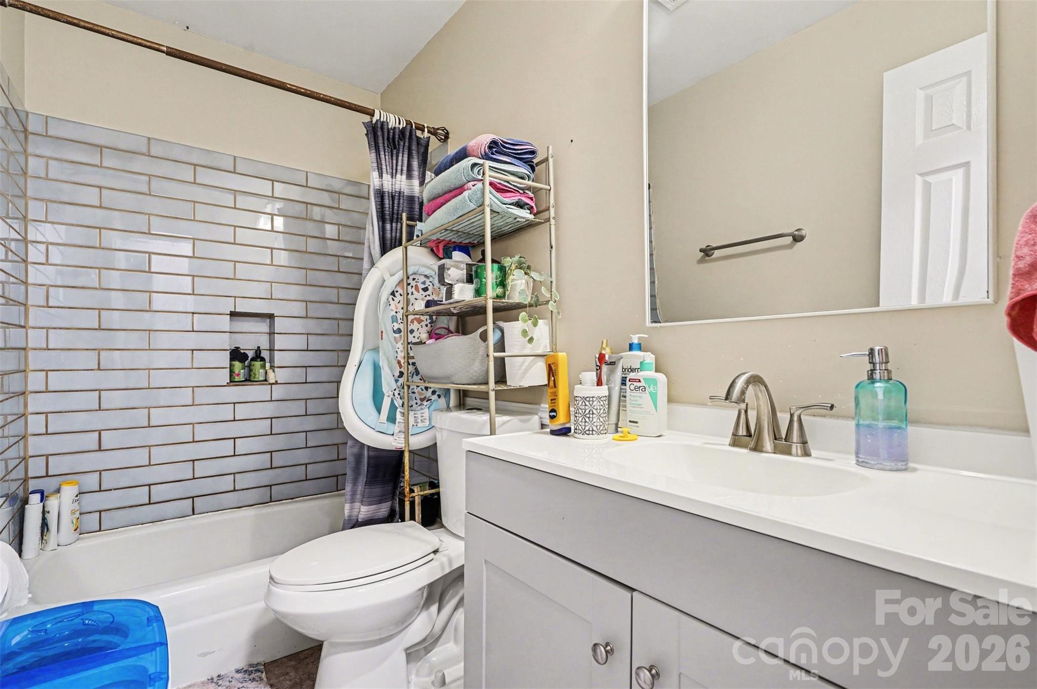Carriage House - Residential