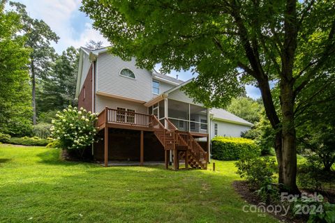 A home in Hendersonville