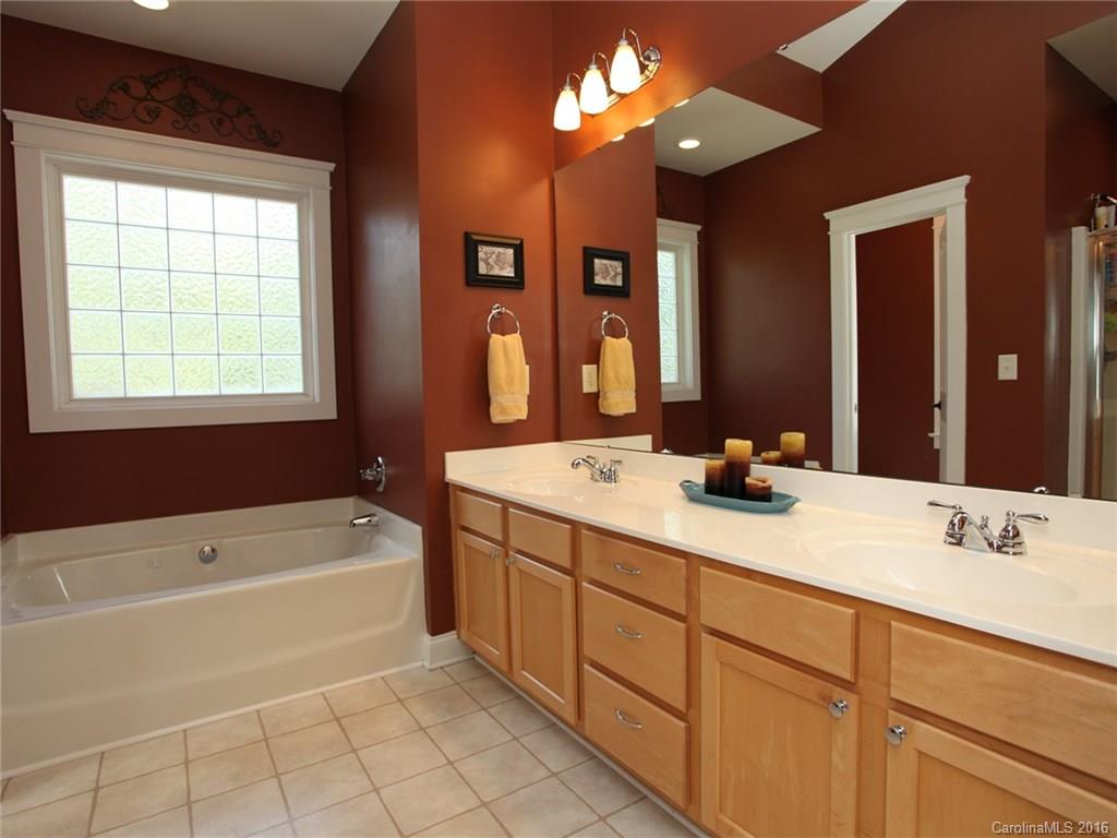 Baxter Village - Residential