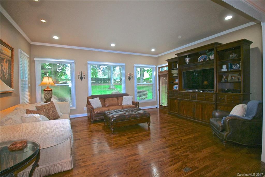 Raintree - Residential