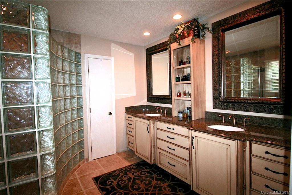 Raintree - Residential