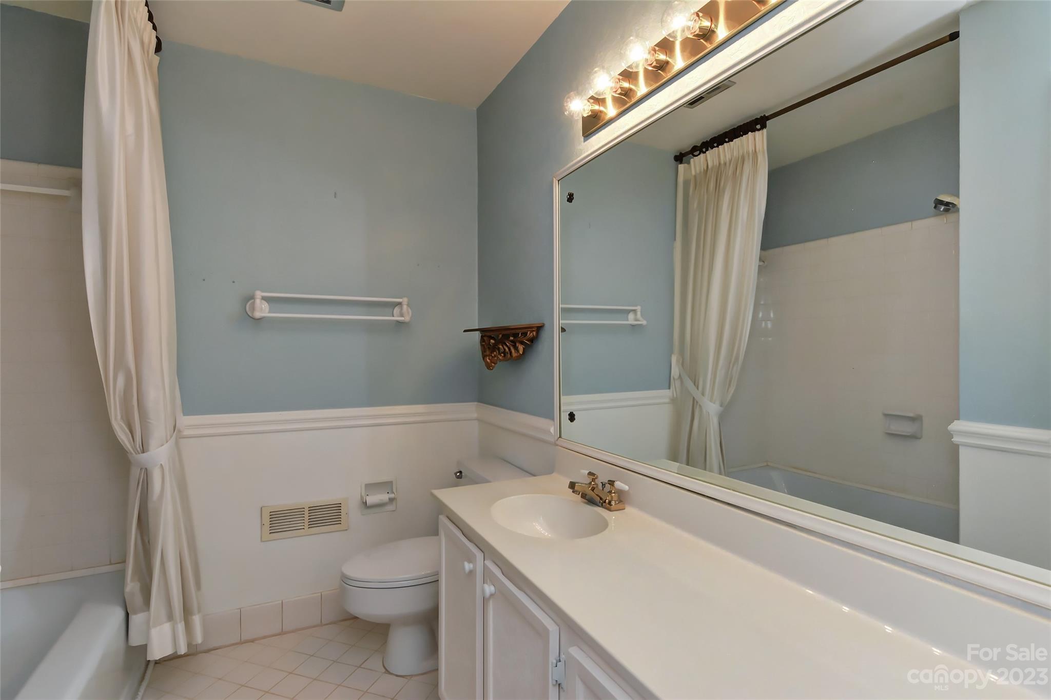 Kilbourne Acres - Residential