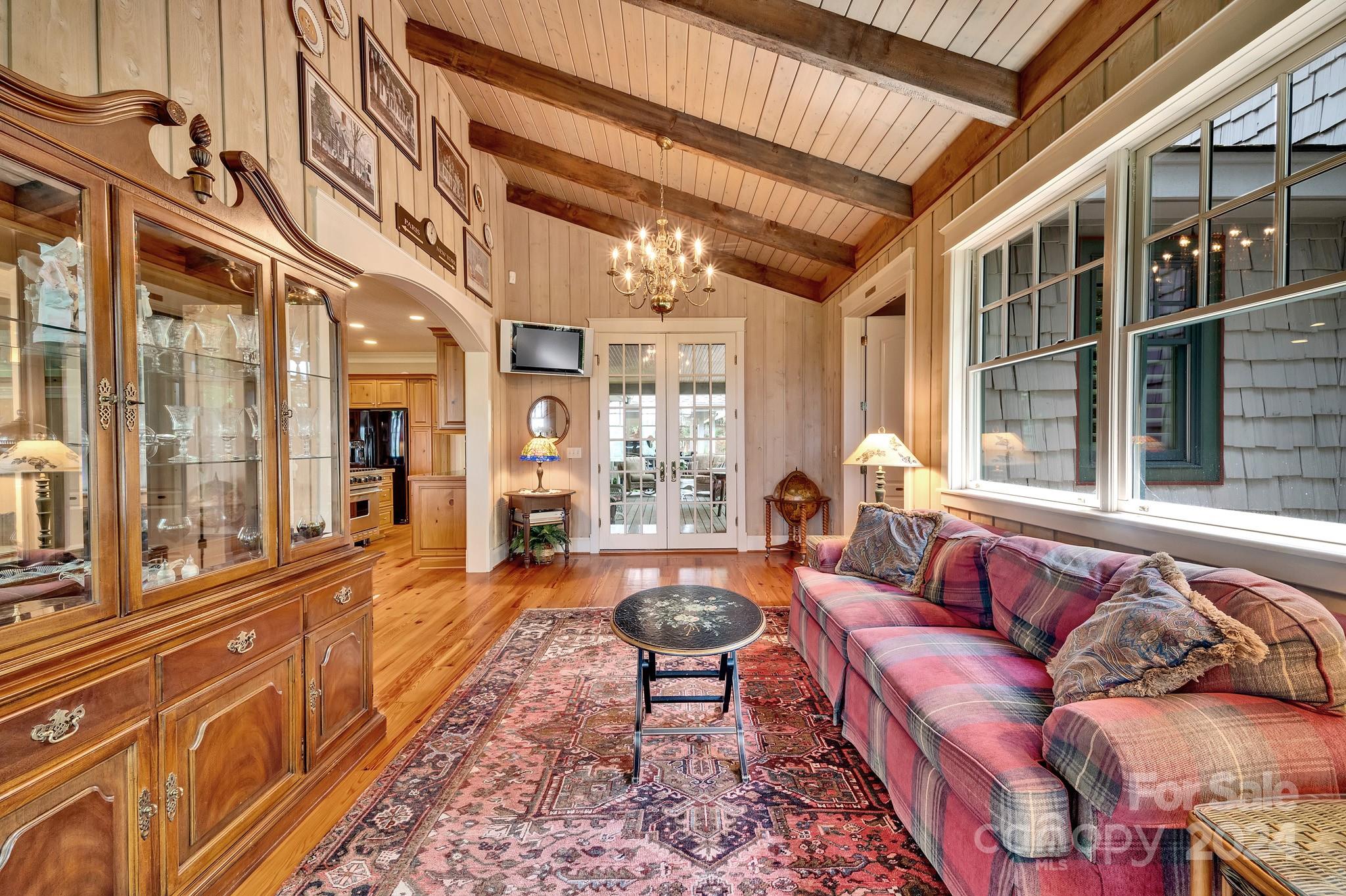 Lake Toxaway Estates - Residential