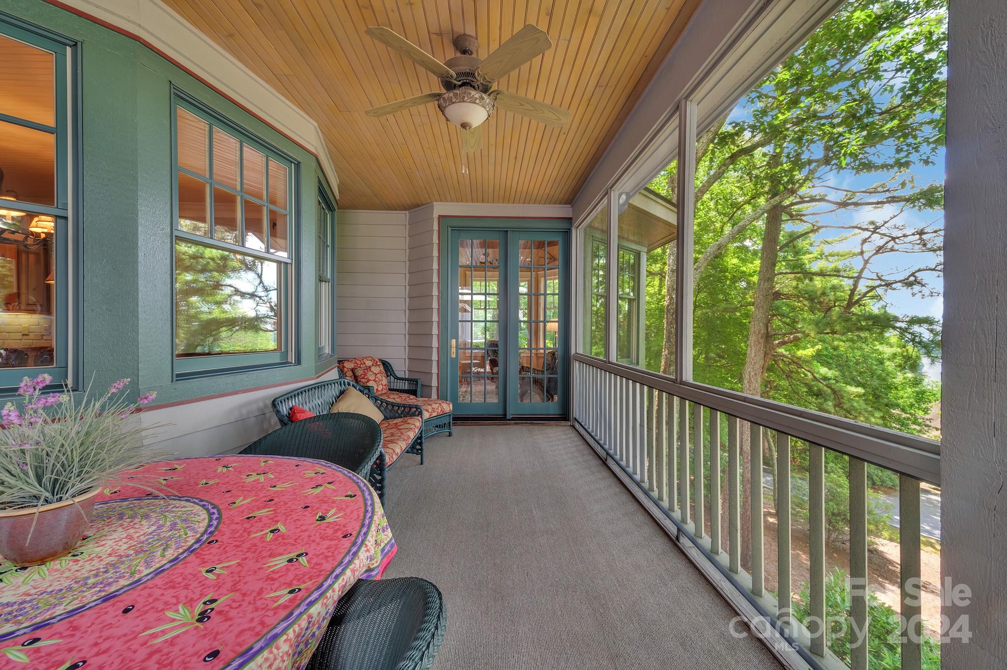 Lake Toxaway Estates - Residential