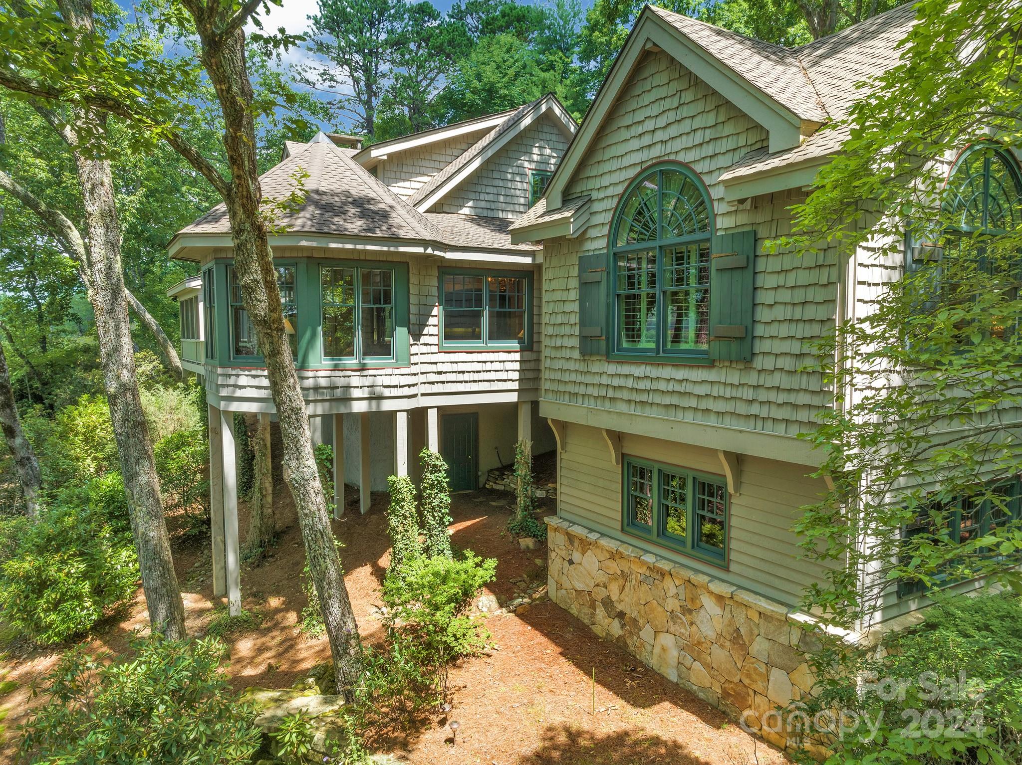 Lake Toxaway Estates - Residential
