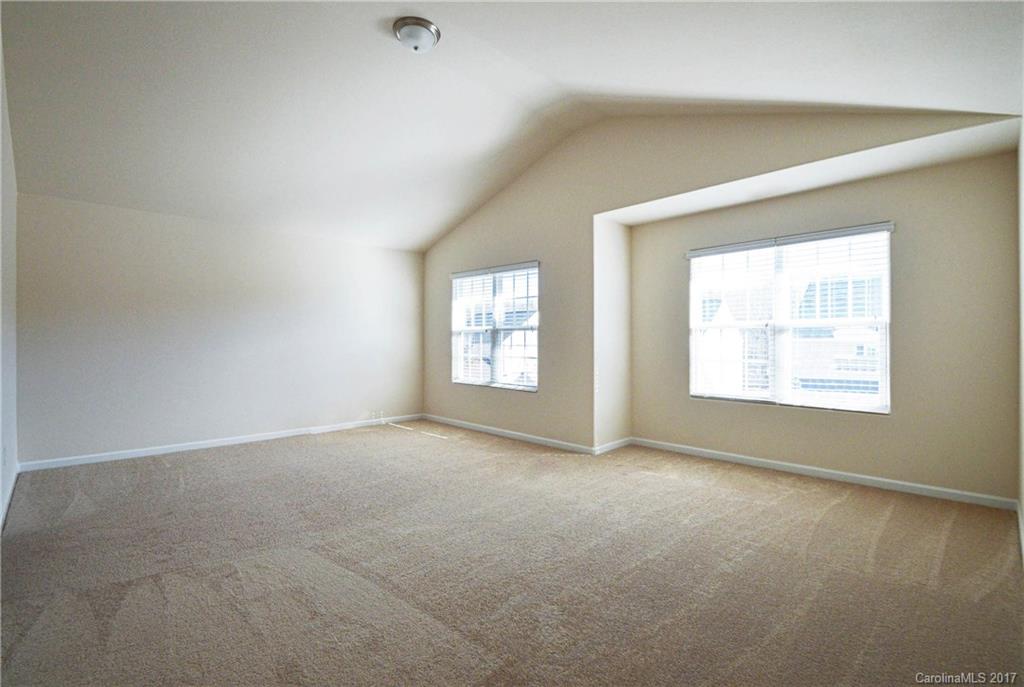 Woodside at Mountain View - Residential