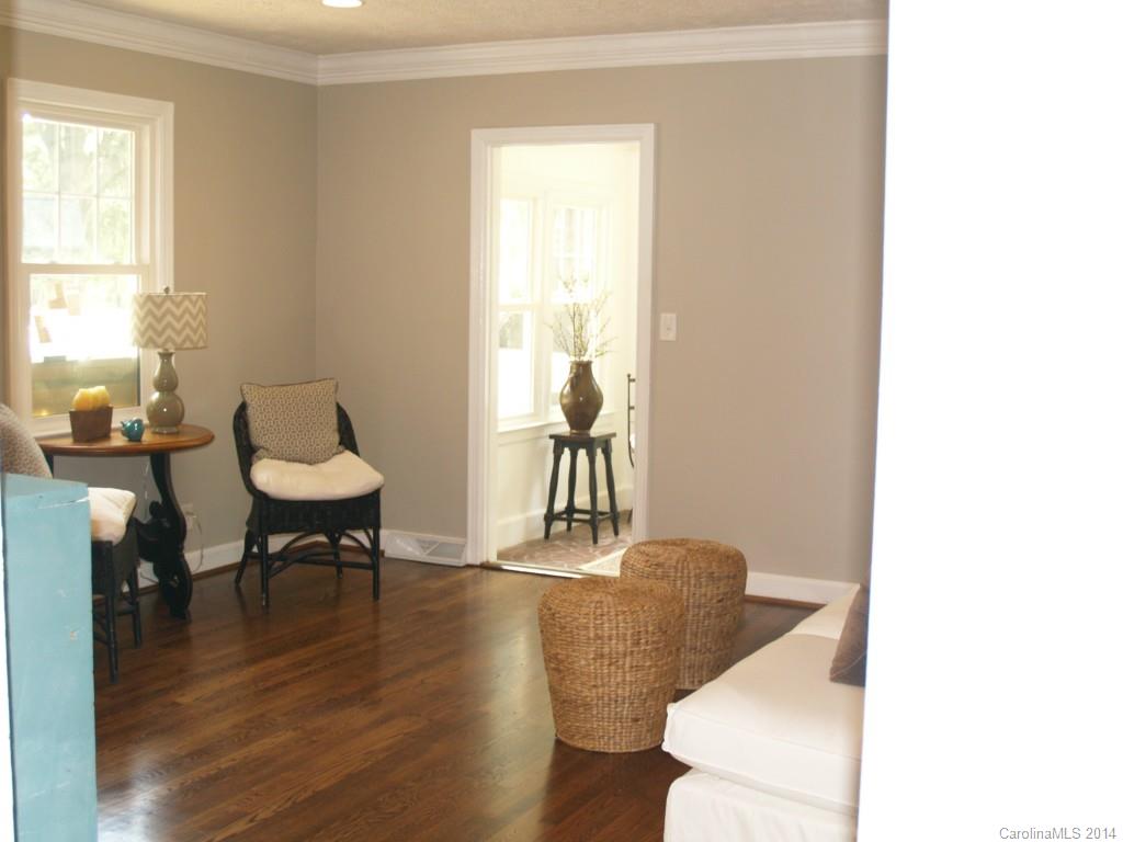 Plaza Acres - Residential