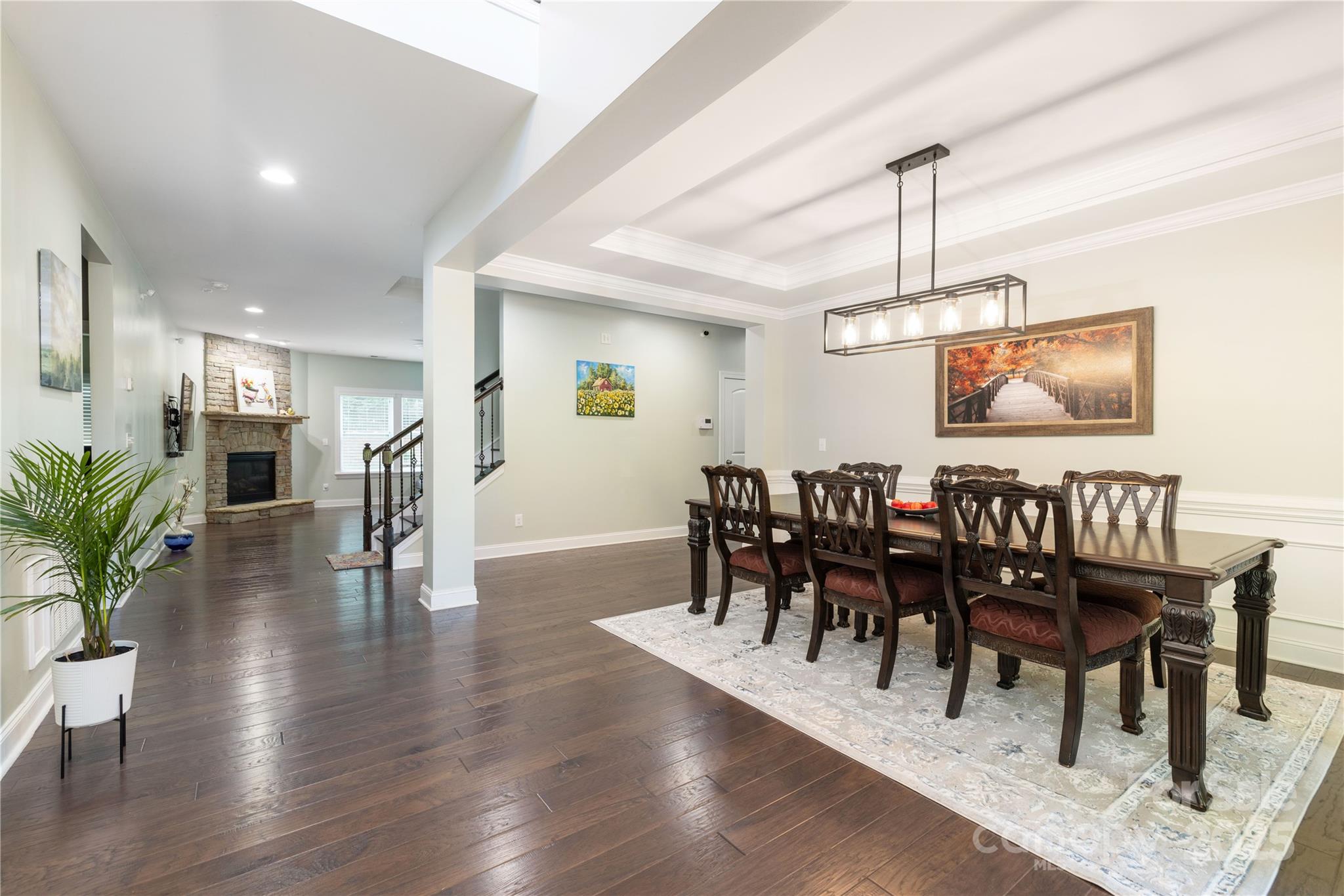 8828 Newbury Grove Street