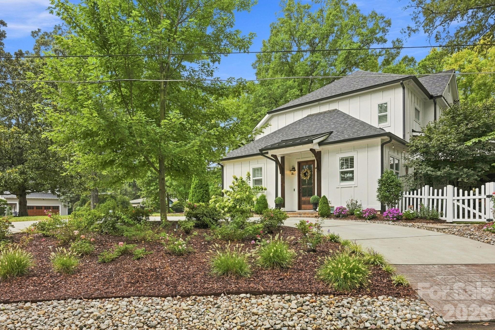 3135 E Ford Road