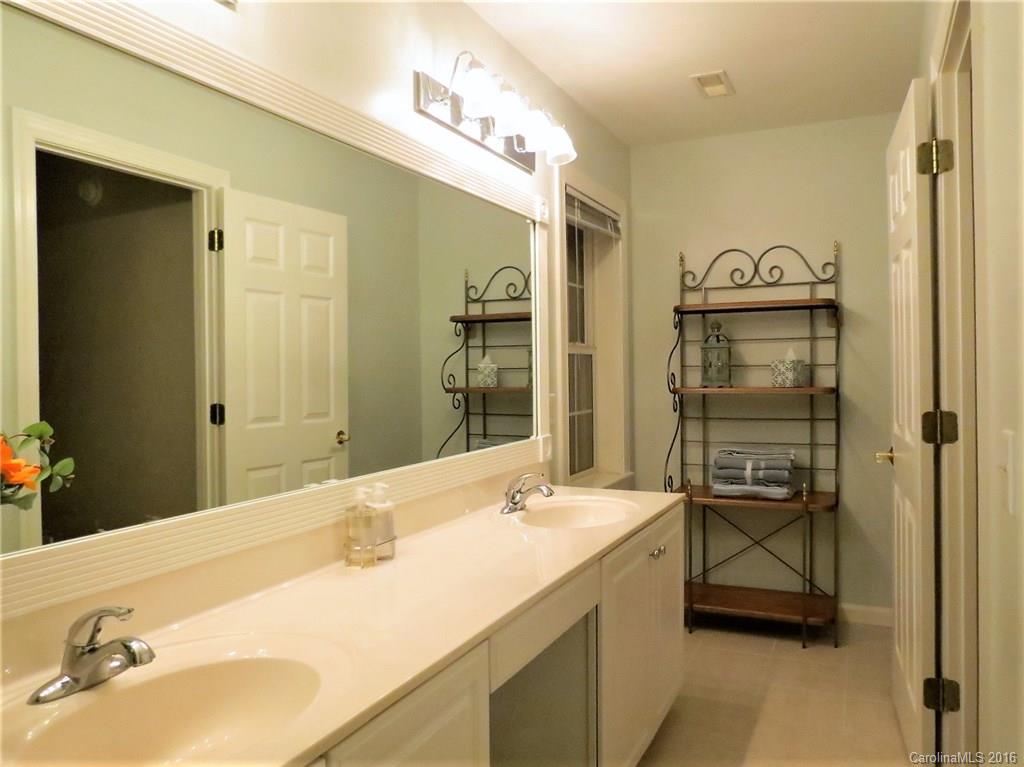 Walnut Ridge - Residential