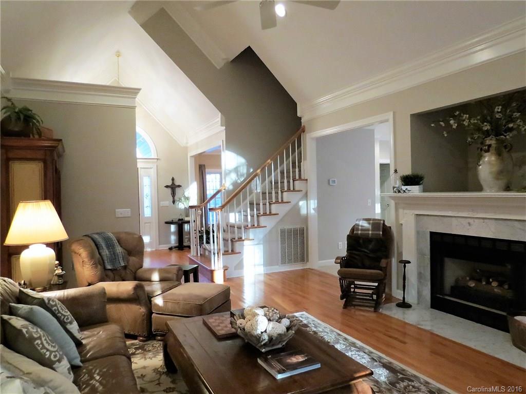 Walnut Ridge - Residential