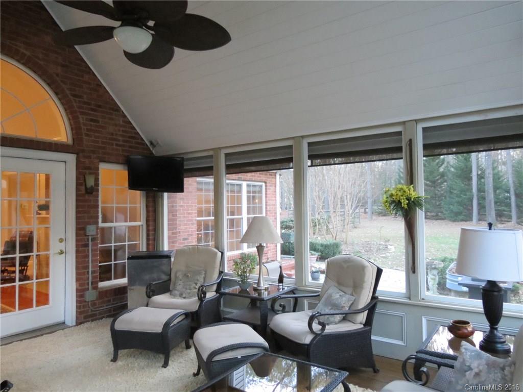 Walnut Ridge - Residential