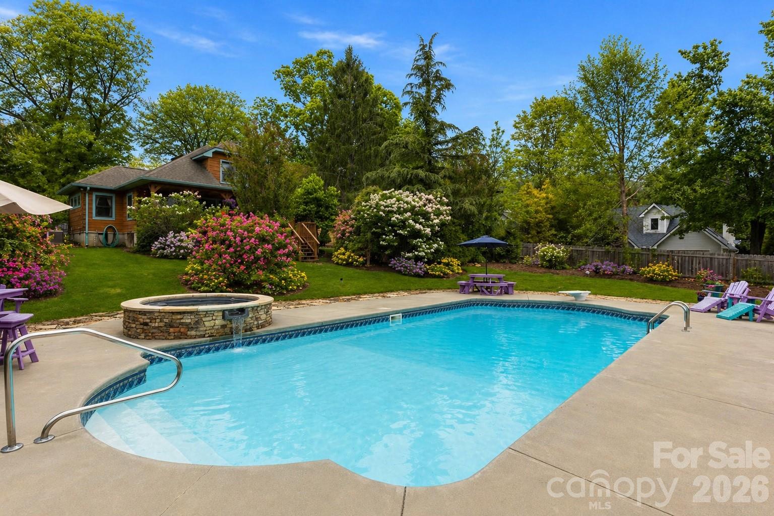 104 Enthoffer Street