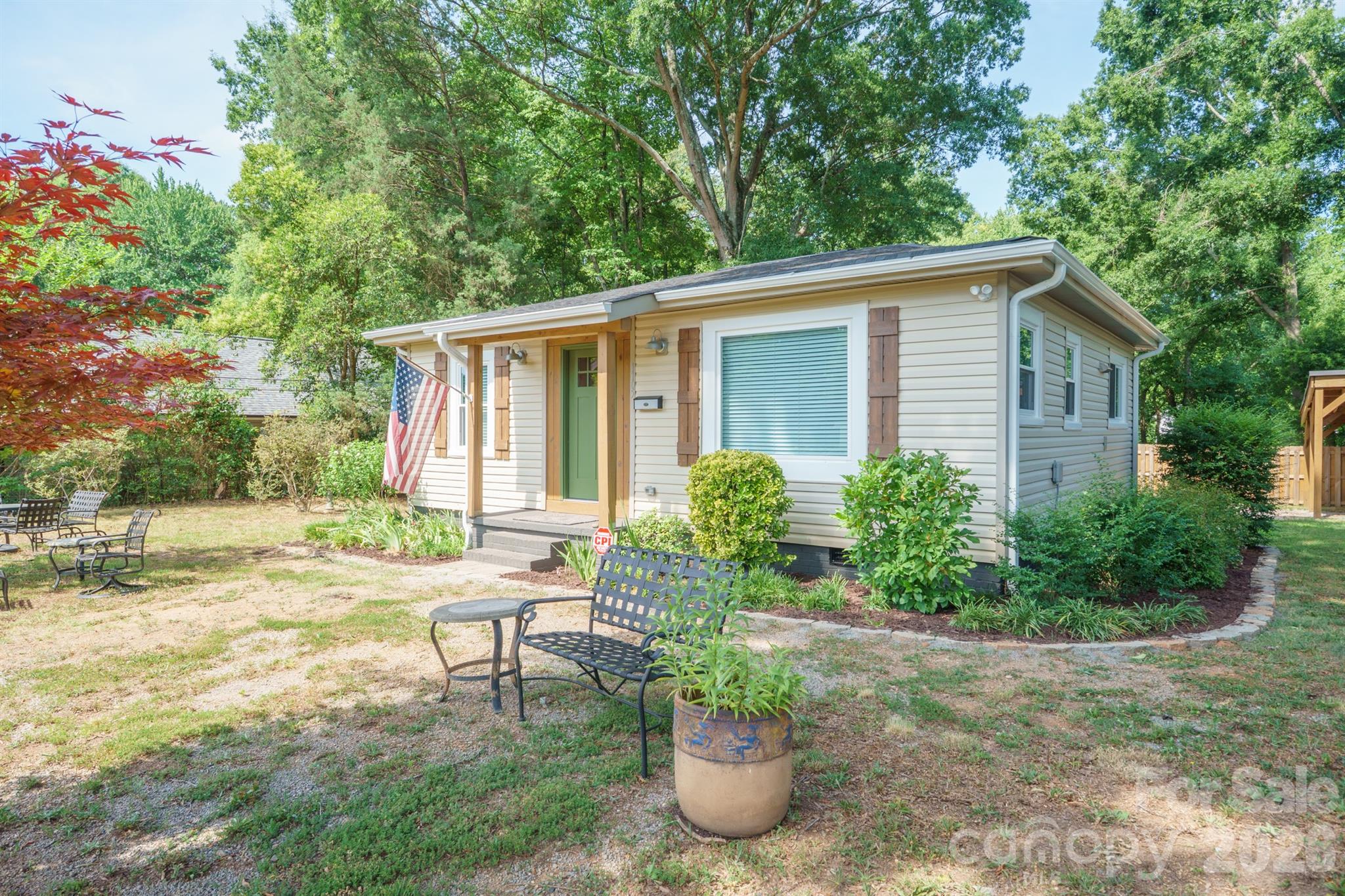 1105 Young Street