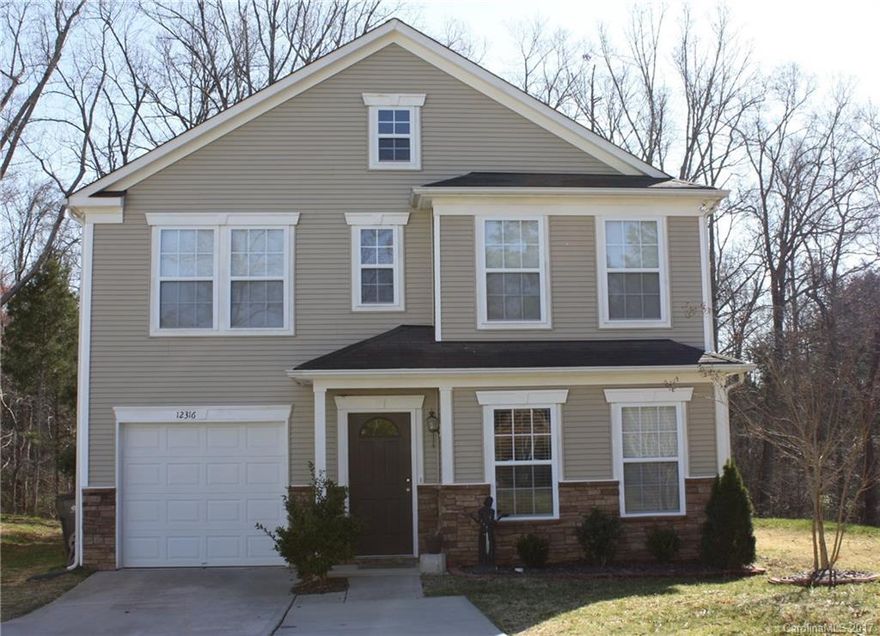 Welcome Home! This Charming 3 Beds and 2.5 Bath has a Beautiful Hardwood Floors Thought Out and Nice Carpet. Great Floor Plan, Tons of Space for Entertaining. Formal Living Room, Family Room and Another Upstairs Family Room! Plus and Office Downstairs.
Incredible location, very close to 485 for easy drive to Charlotte or anywhere. Mins to Concord, Mills, restaurants, & more. A Must See!