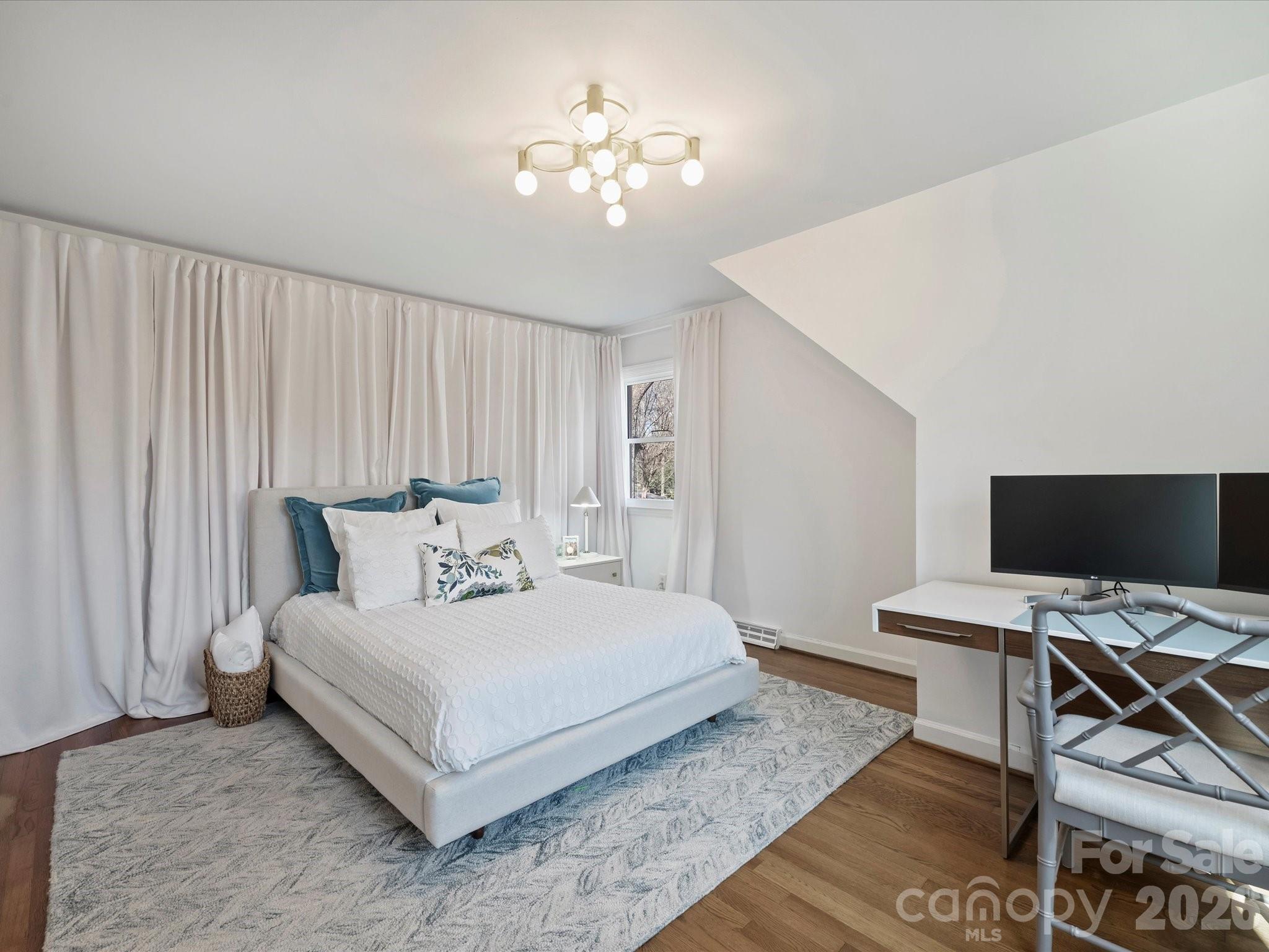 Lansdowne - Residential