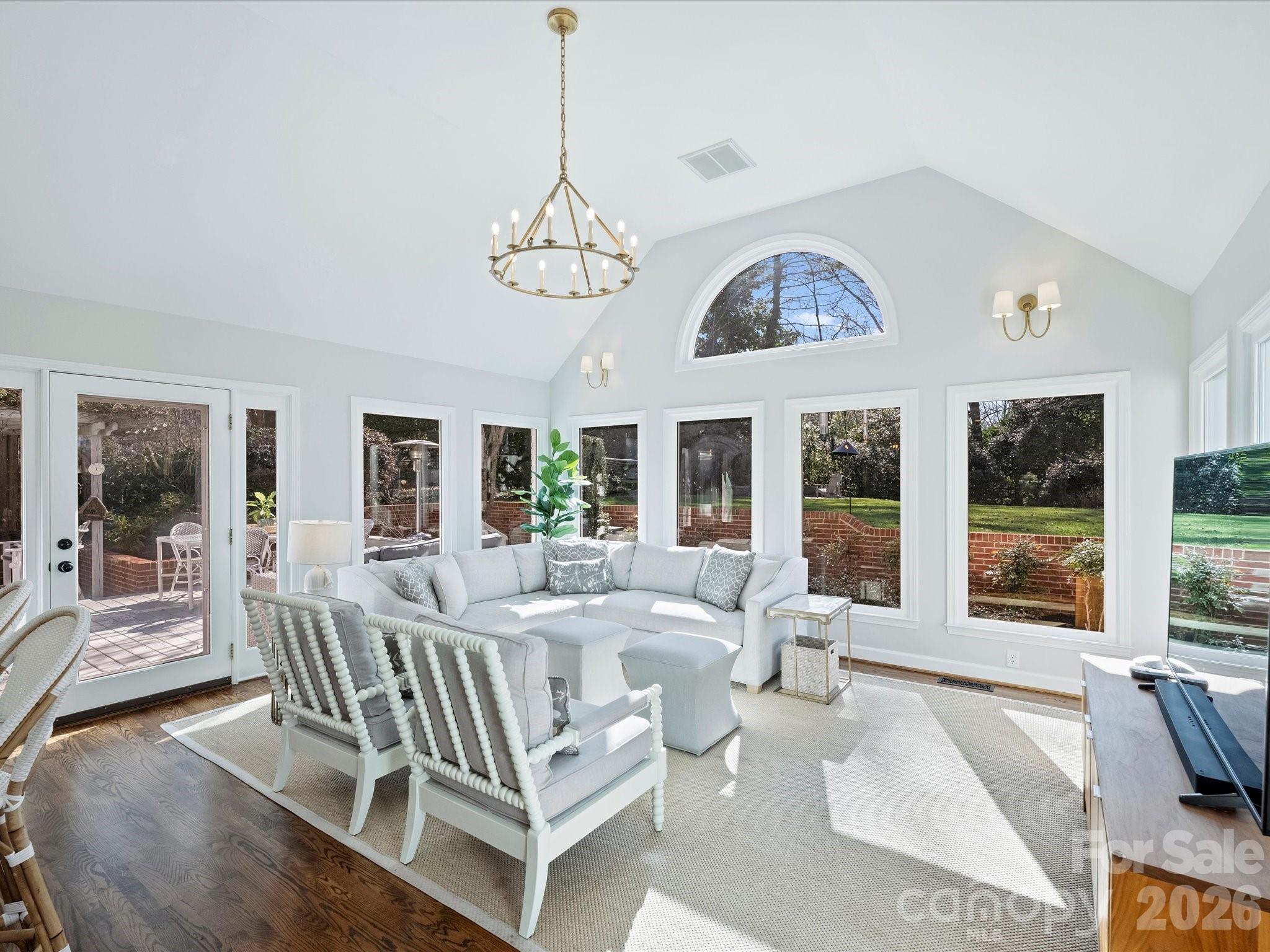 Lansdowne - Residential