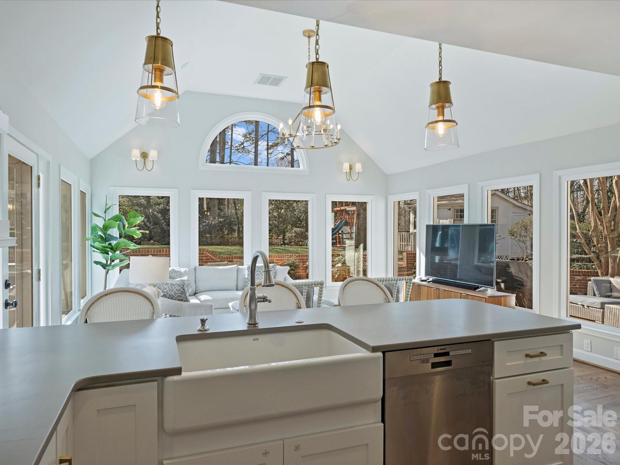 Lansdowne - Residential