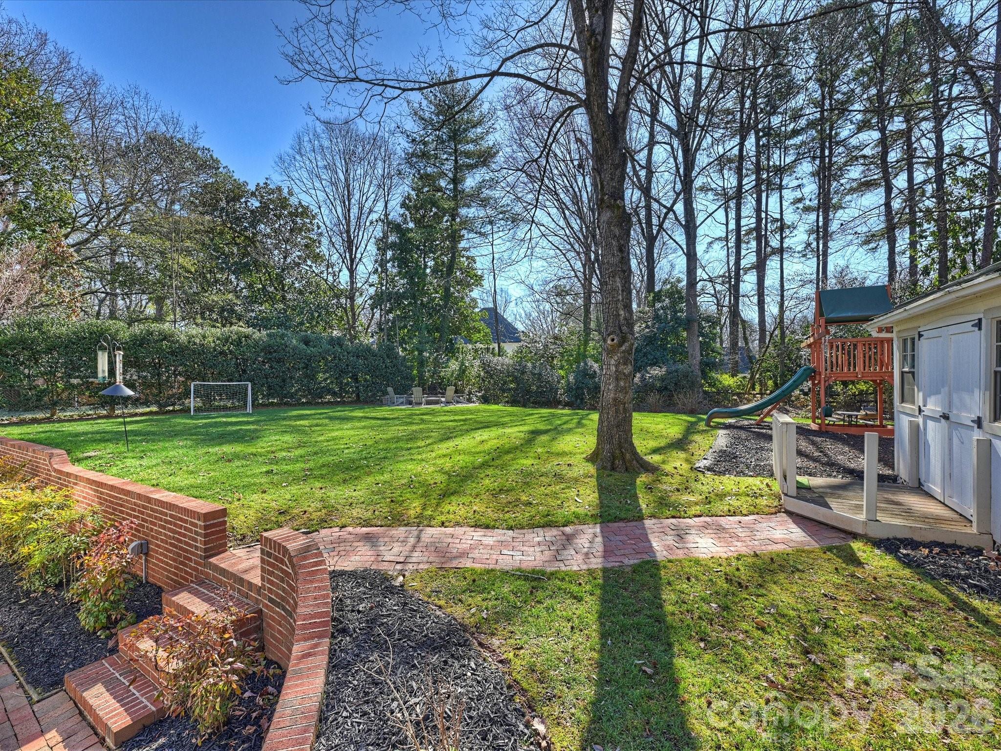 Lansdowne - Residential