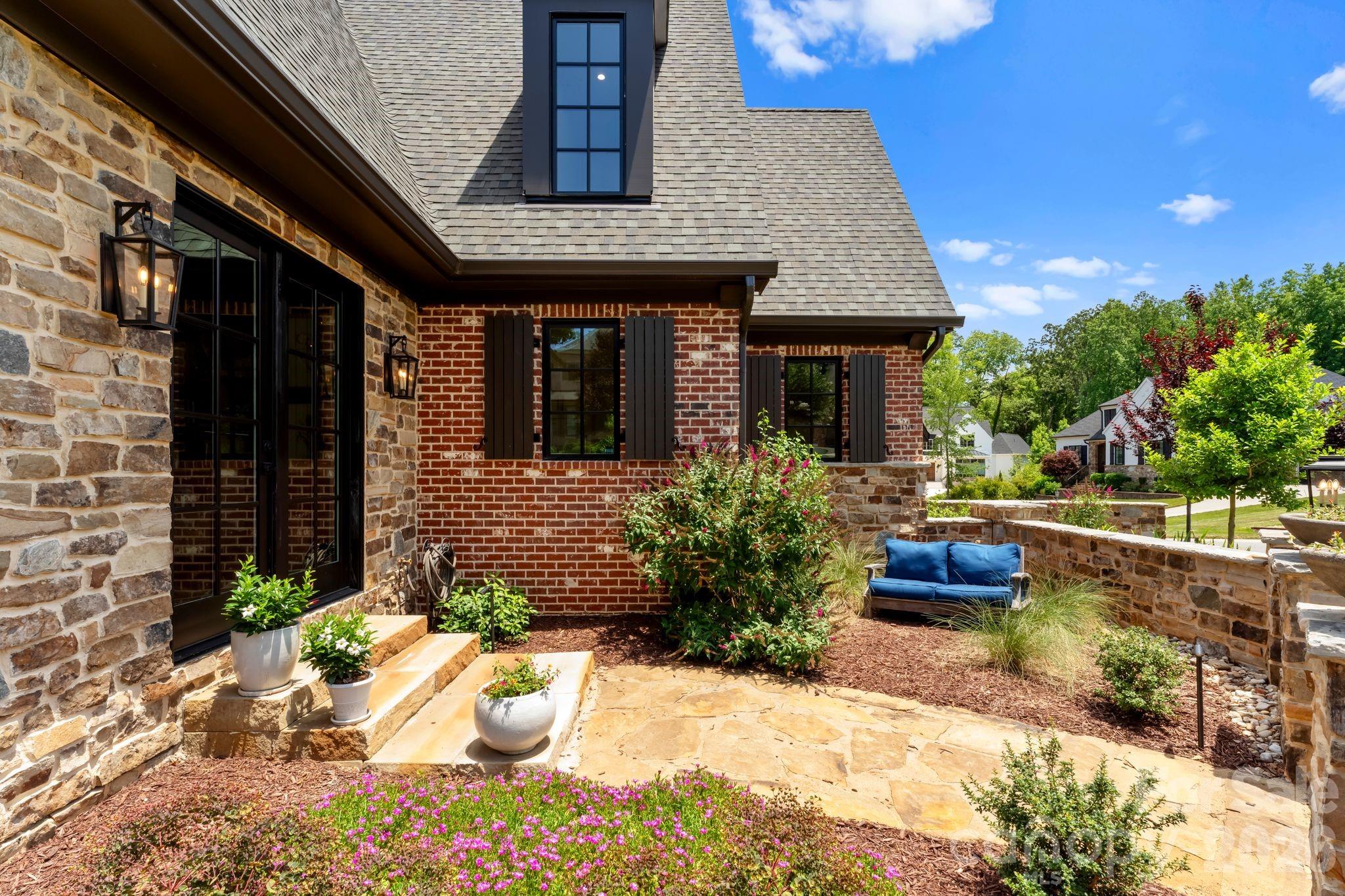 Shadowcreek - Residential