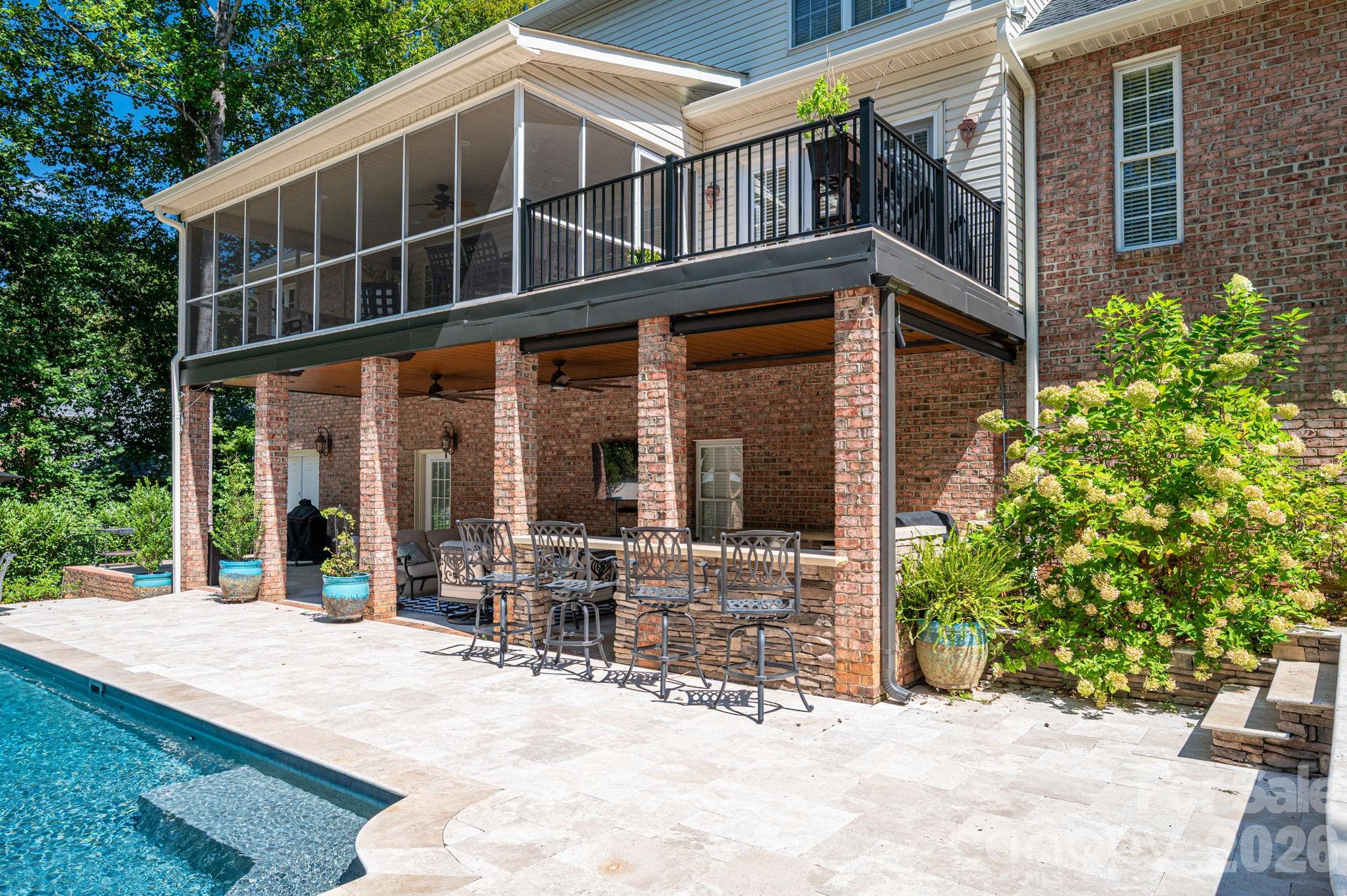 Deerwood Park - Residential