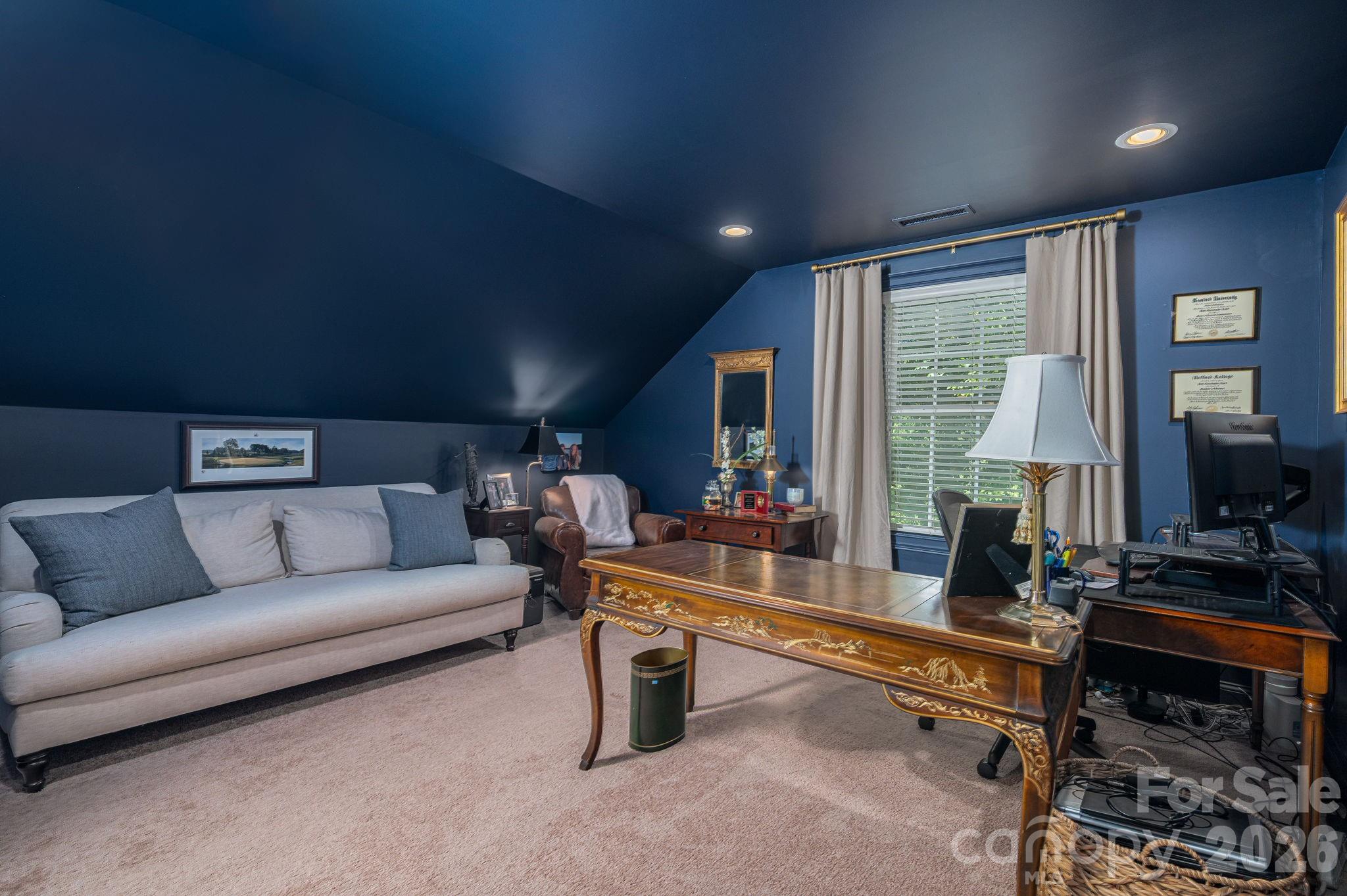 Deerwood Park - Residential