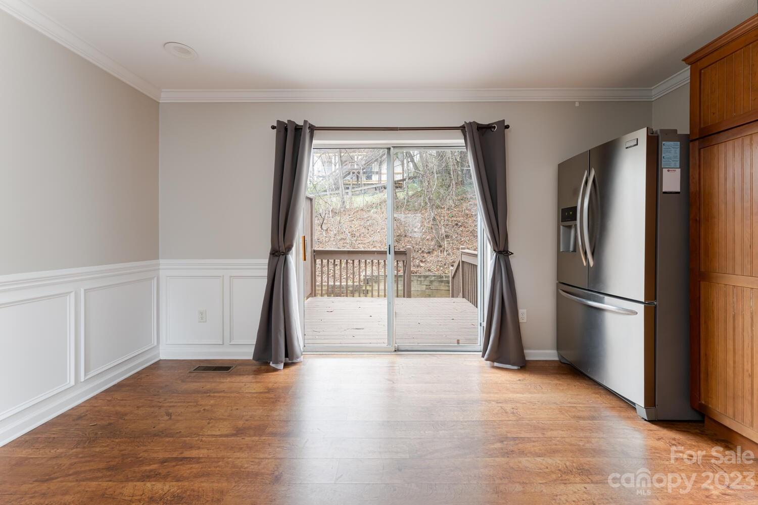 Woodfin Manor - Residential