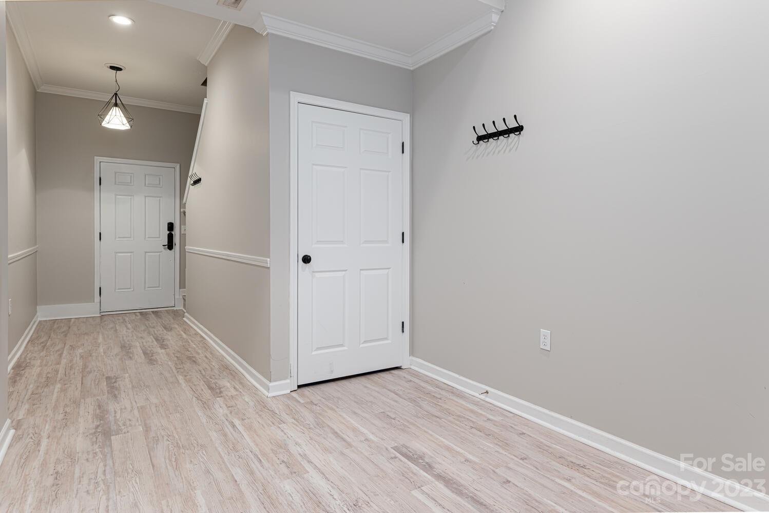 Woodfin Manor - Residential