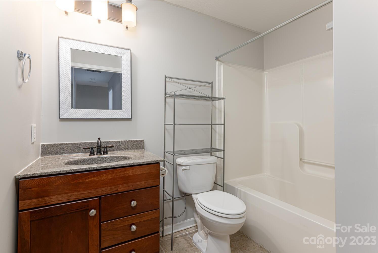 Woodfin Manor - Residential