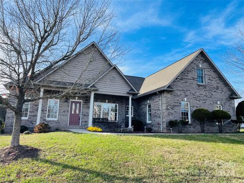 A home in Hickory