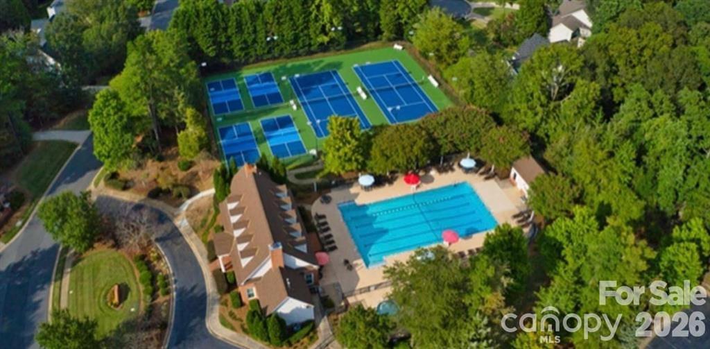 Lexington - Residential