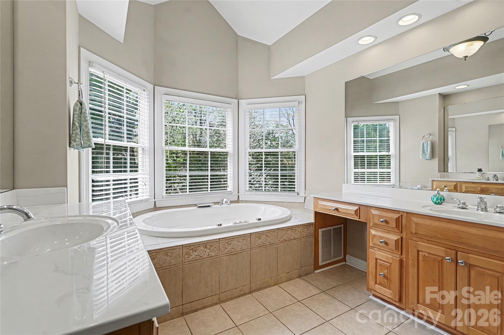 Lexington - Residential