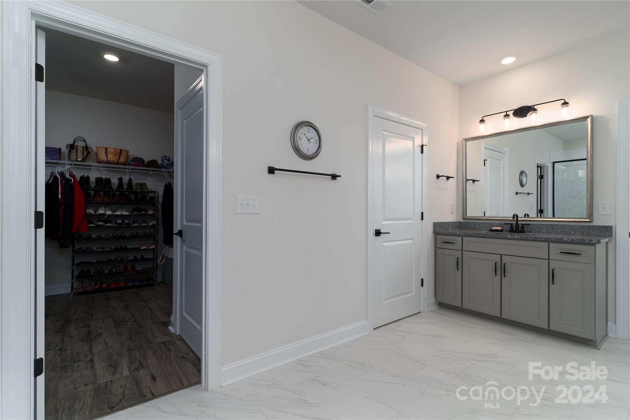 The Oaks at Skybrook North - Residential