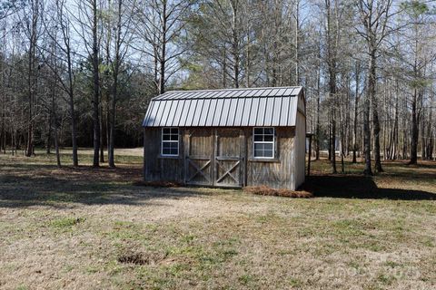 A home in Fort Lawn