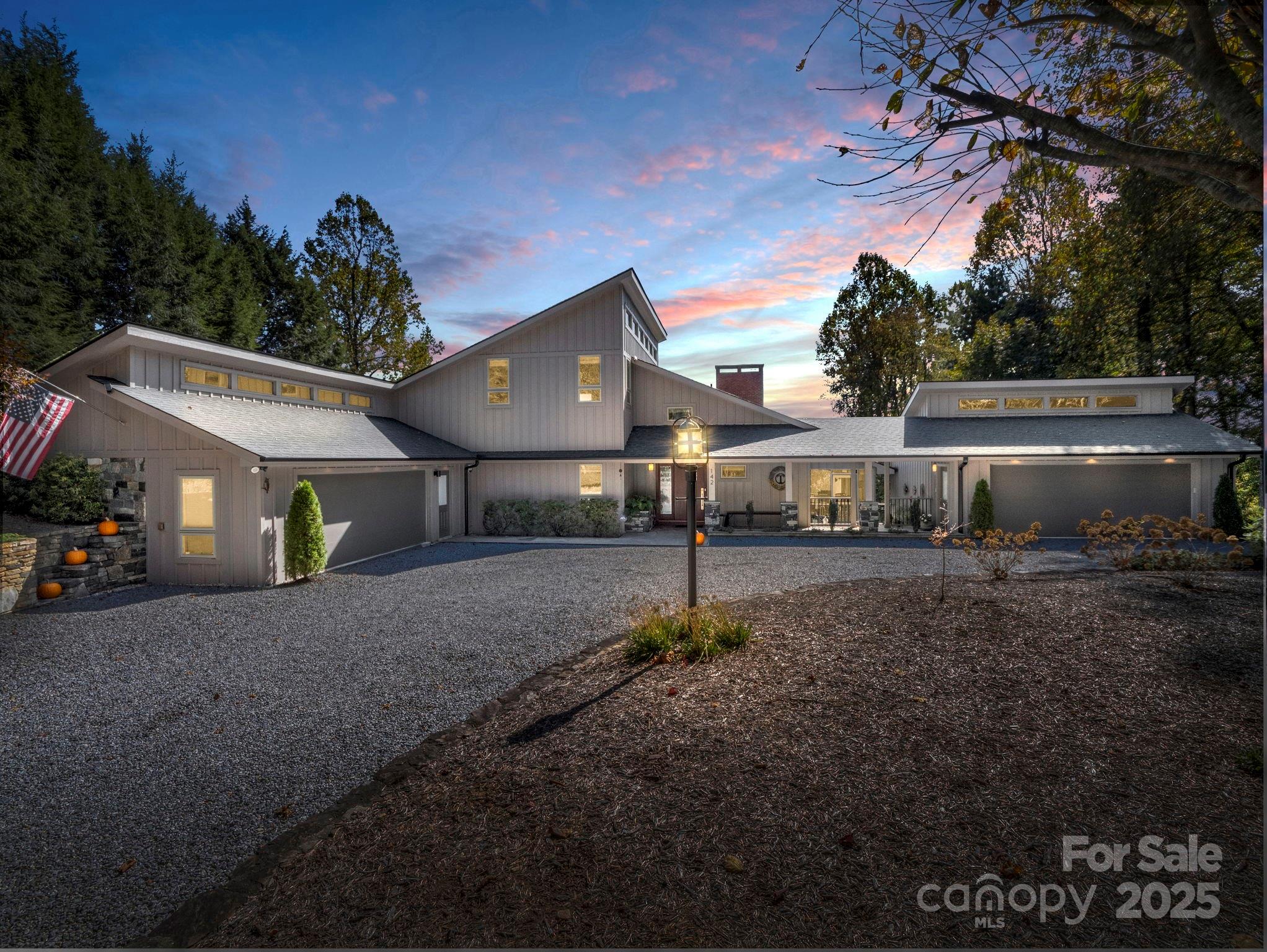 142 Judds Peak Road