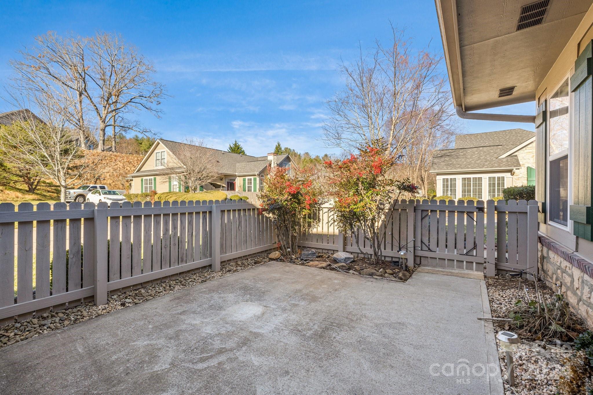 Craggy View Cottages - Residential
