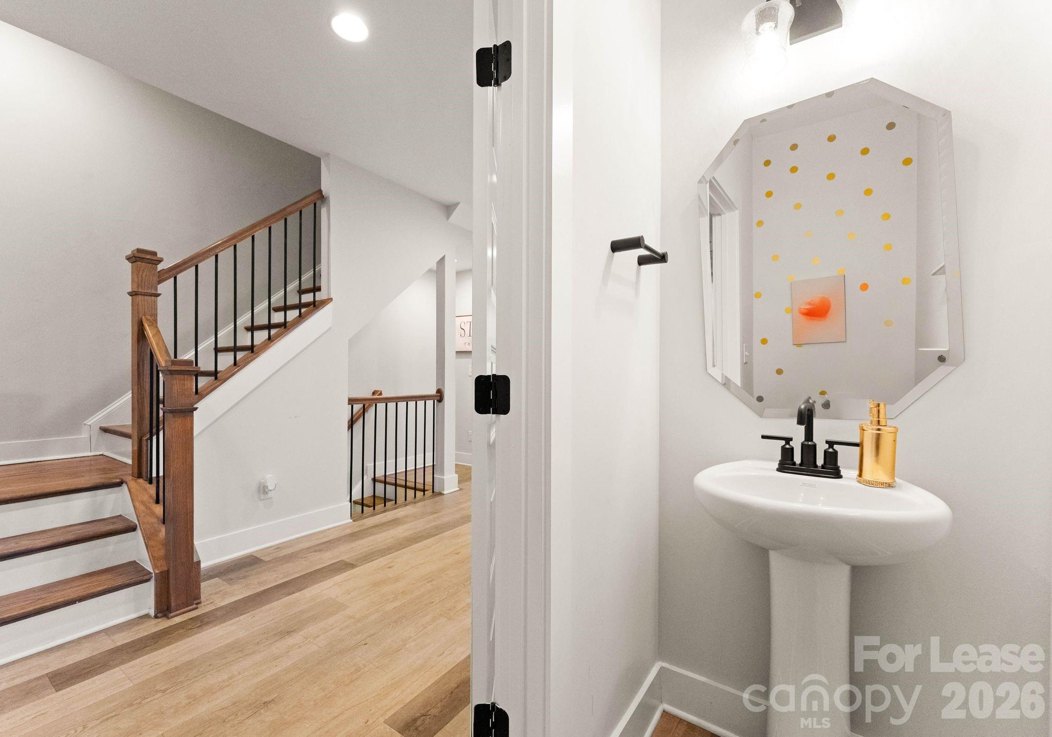 West End Towns - Residential Lease