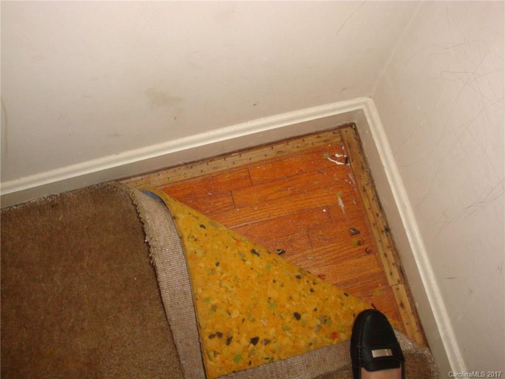 Hillsborough Acres - Residential