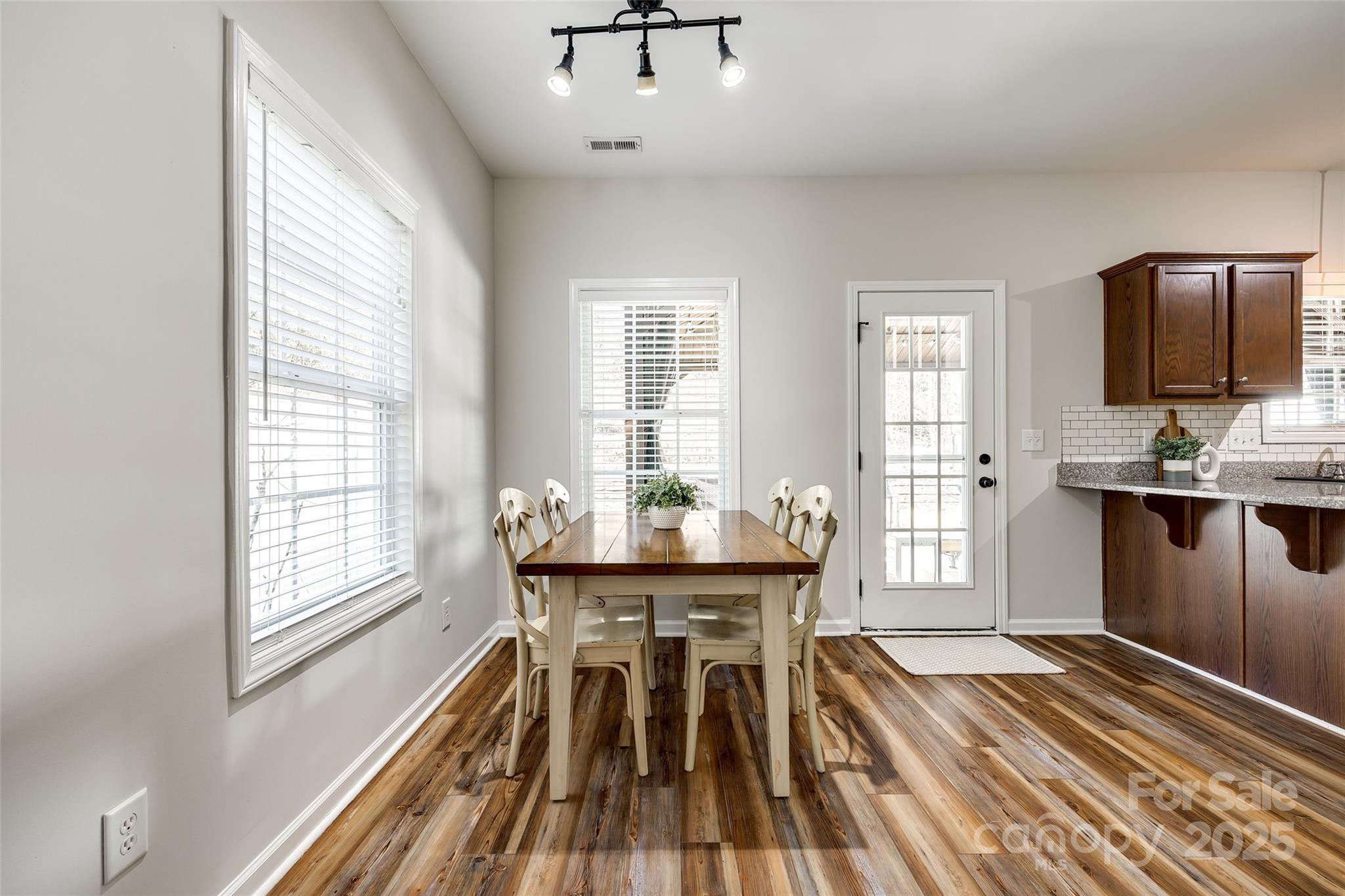 Huntington Place - Residential