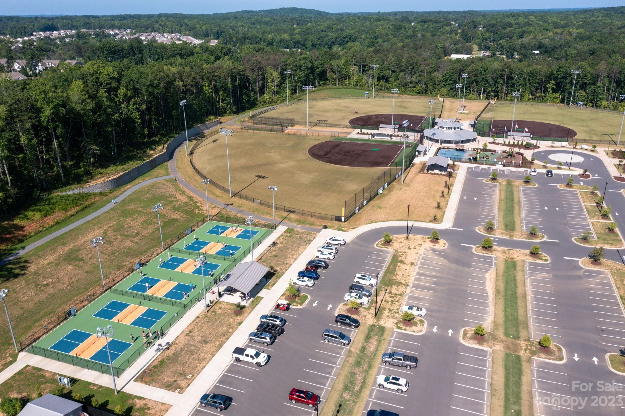 Paddlers Cove - Residential