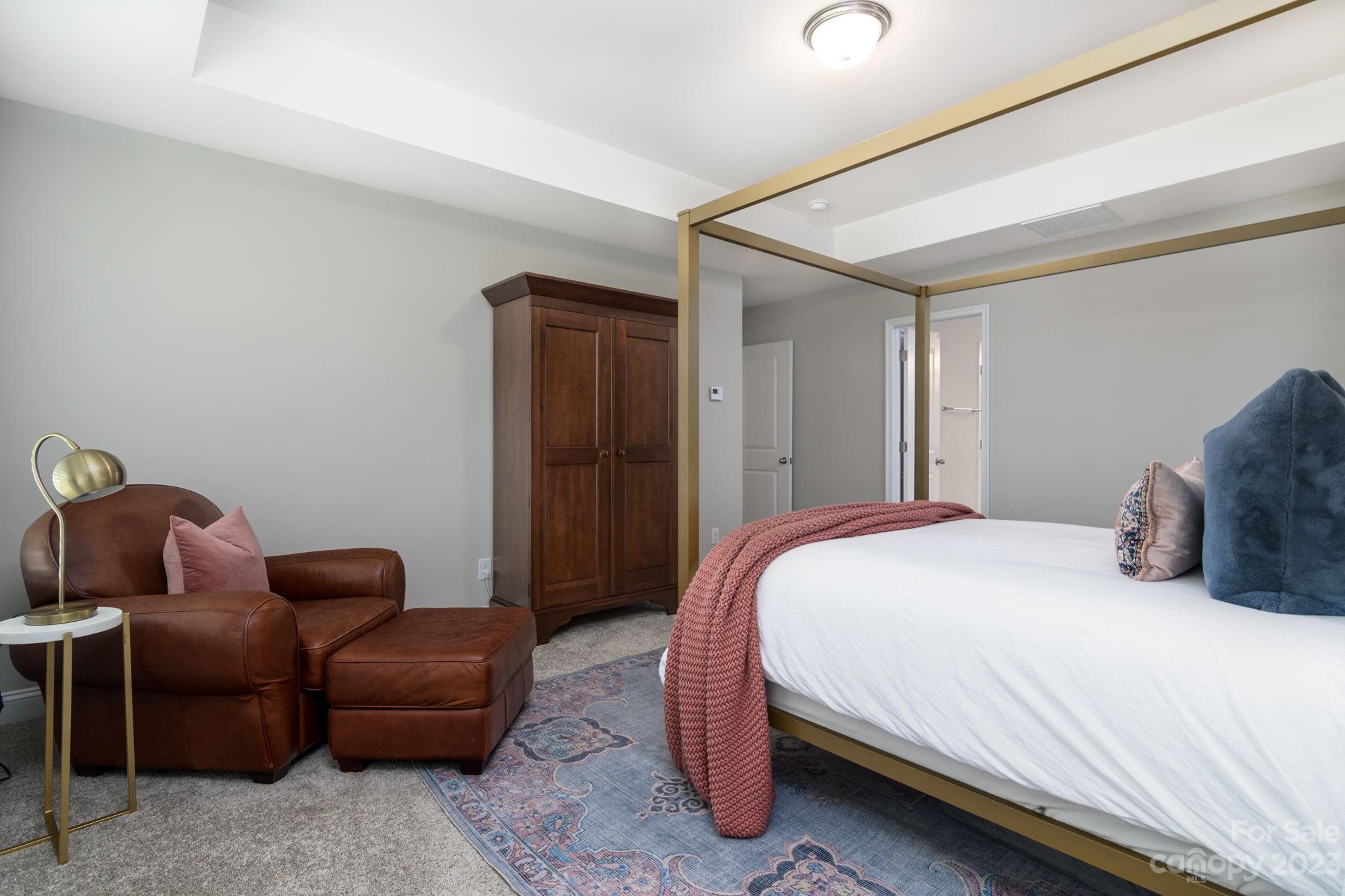 Paddlers Cove - Residential