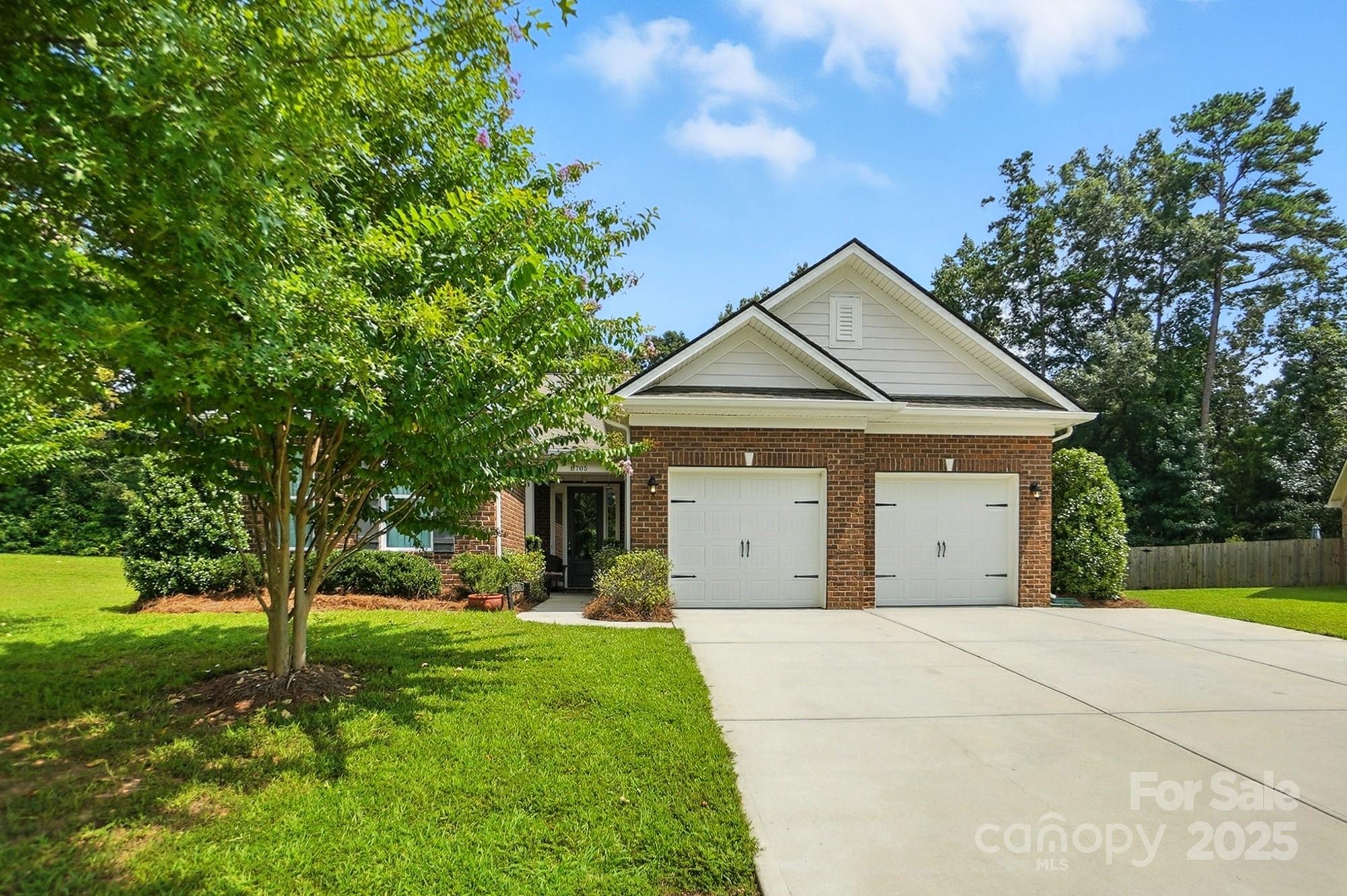 8705 Mullis Forest Court